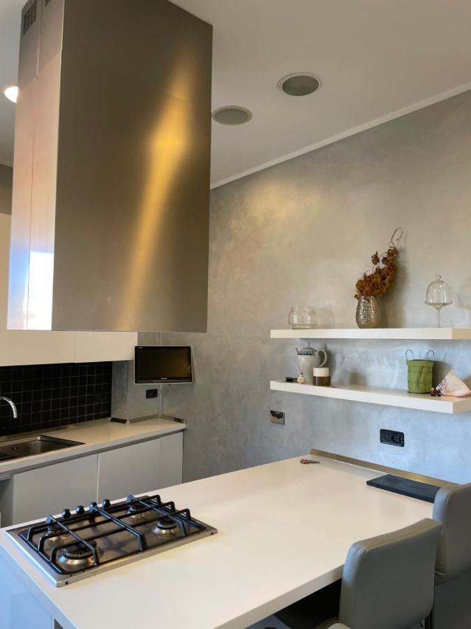 Sea & Park Apartment Генуа Екстериор снимка
