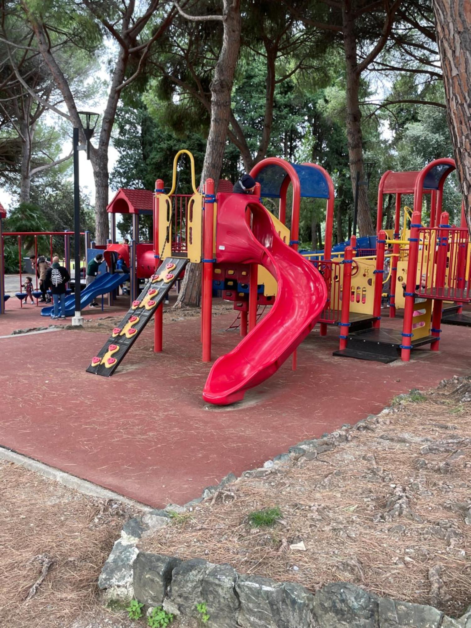 Sea & Park Apartment Генуа Екстериор снимка